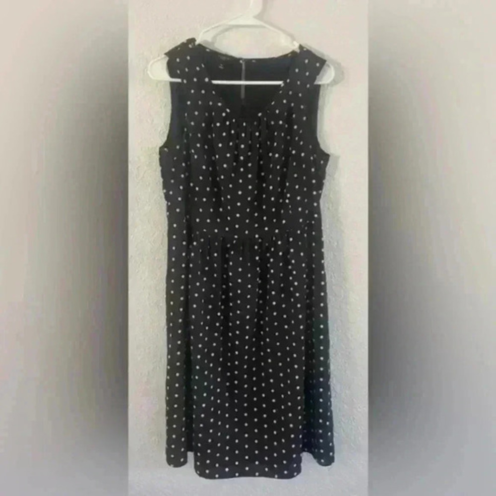 Talbots black & white sleveless polk-a-dot dress size 10p